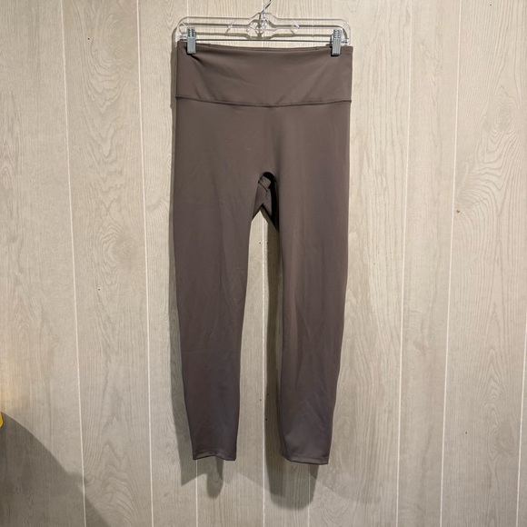 Calia by Carrie Underwood High-Rise Leggings - Taupe Gray - Size M - Picture 1 of 7